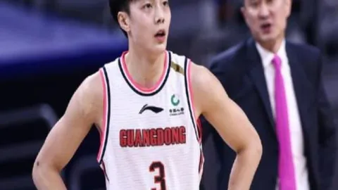 激战亚洲巅峰，中日争霸，终极对决谁能问鼎？四维彩超技术，见证王者归来！